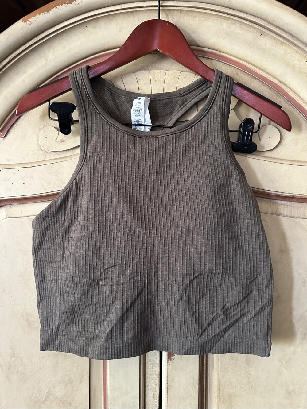 lululemon athletica Ribbed Softstreme Cropped Tank size 10